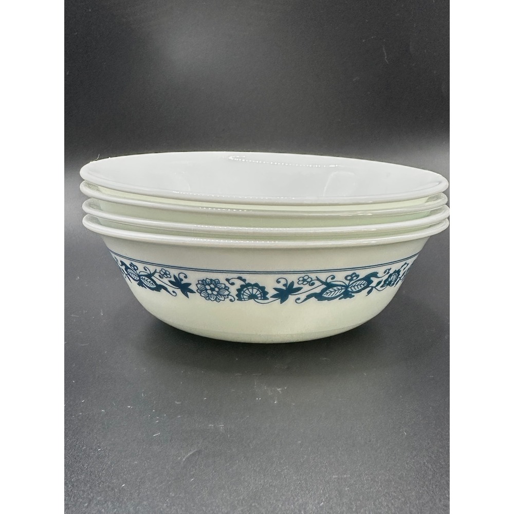 Corelle Old Town Blue Cereal Soup Bowls Set of 4 Corning Vitrelle 6.25in